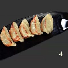 CHICKEN GYOZA