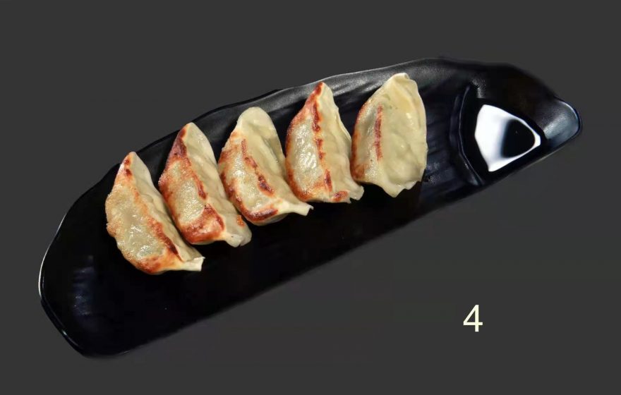 CHICKEN GYOZA